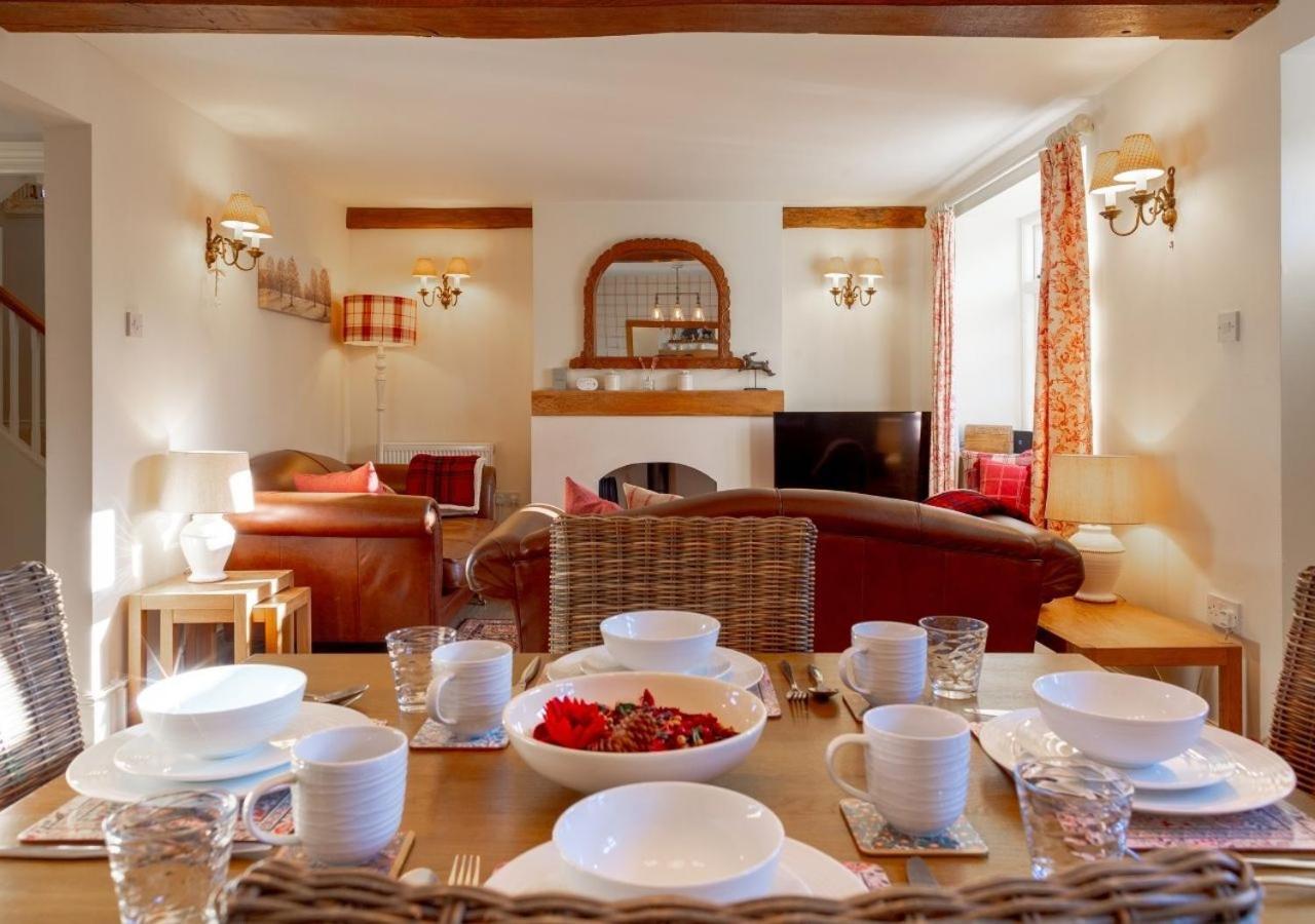 Jasmine Cottage - 2 Bedroom In Heart Of Bourton! Esterno foto